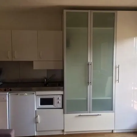Tirol Gasteappartement דירה *