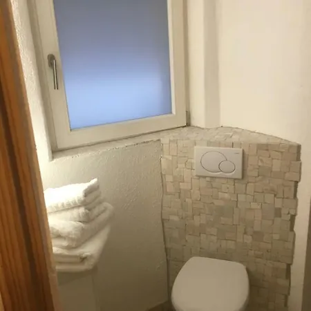 Tirol Gasteappartement דירה אלמאו